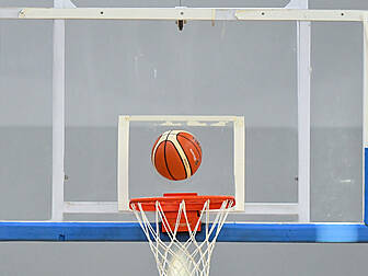 Basketball Ireland forced to c...